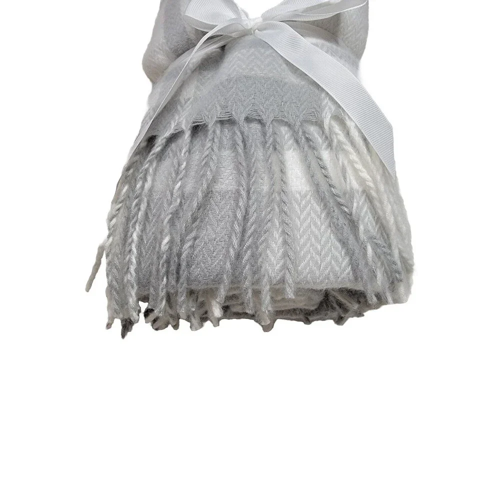 LOFT Plush Throw Blanket Gray White Plaid Fringe Oversized MSRP $80 Soft NWT